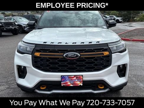 New 2026 Ford Explorer Tremor w/ Tremor Convenience Package AWD/4WD image 9
