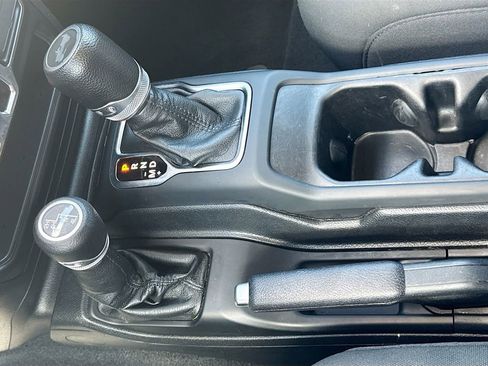 Used 2021 Jeep Wrangler Unlimited Willys image 22