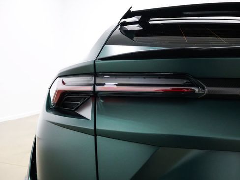 Used 2024 Lamborghini Urus Performante AWD/4WD image 98