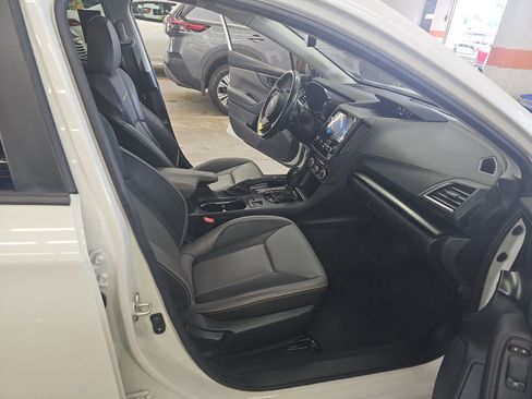 Used 2022 Subaru Crosstrek 2.5i Sport w/ Moonroof Package AWD/4WD image 11