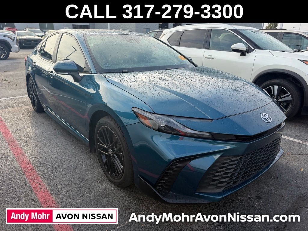Used 2025 Toyota Camry SE w/ Multimedia Upgrade Package AWD/4WD 360° Tour