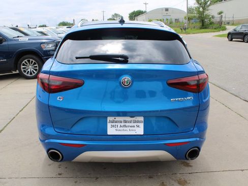 Used 2021 Alfa Romeo Stelvio Ti w/ Nero Edizione image 2