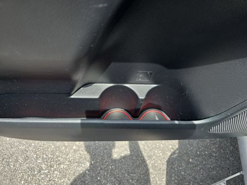 Used 2018 Toyota Tacoma SR w/ SR Convenience Package RWD image 14