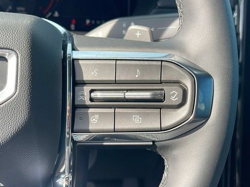 New 2027 GMC Acadia Elevation FWD image 25