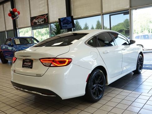 Used 2015 Chrysler 200 Limited w/ Convenience Group FWD image 15
