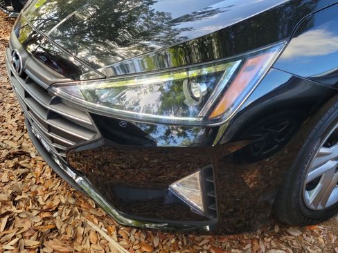 Used 2020 Hyundai Elantra SEL w/ Cargo Package (C1) FWD image 3
