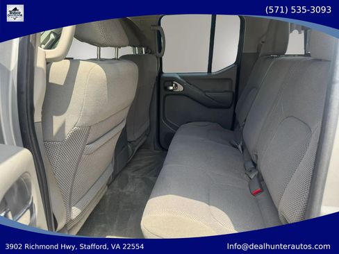 Used 2017 Nissan Frontier SV AWD/4WD image 11