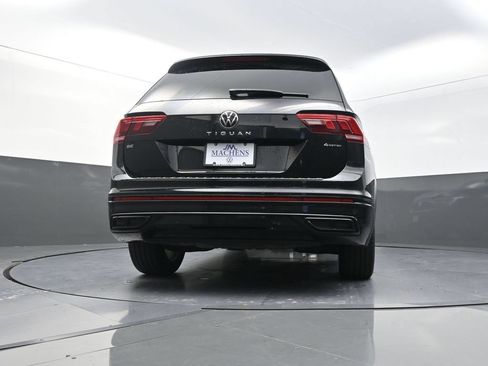 Used 2024 Volkswagen Tiguan SE R-Line AWD/4WD image 26