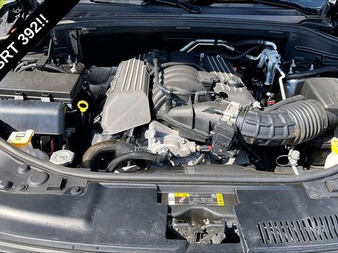 Used 2021 Dodge Durango SRT w/ Technology Group AWD/4WD image 9