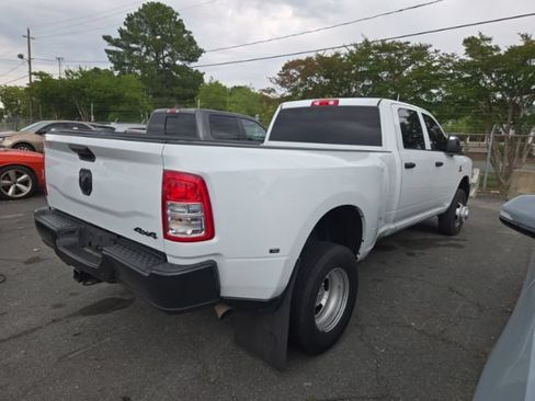 Used 2024 RAM 3500 Tradesman AWD/4WD image 3