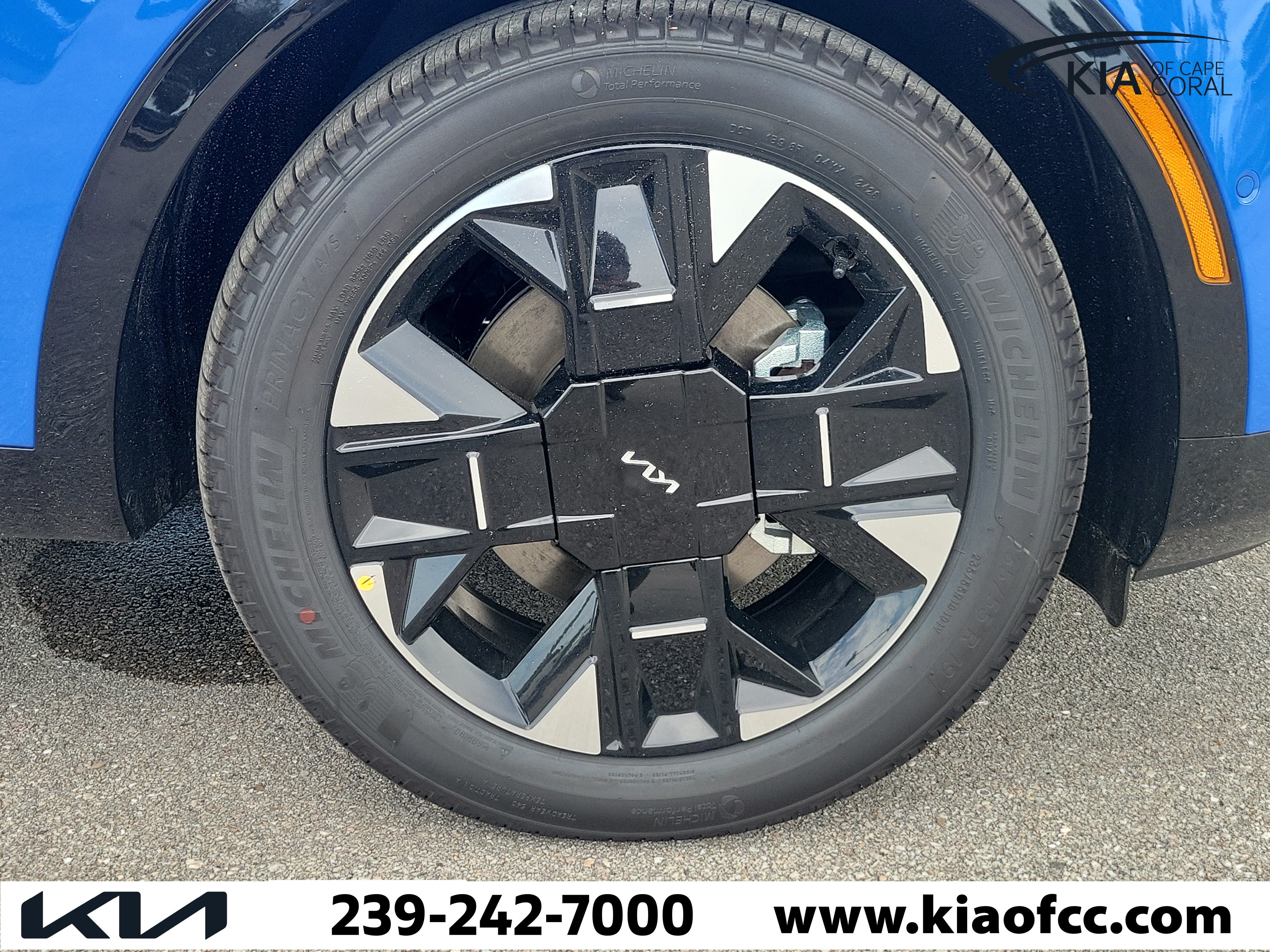 New 2026 Kia Sportage SX FWD image 7