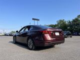 Used 2024 Nissan Altima 2.5 SV image 5