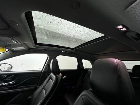 Used 2022 Lincoln Corsair Reserve w/ Elements Package image 11