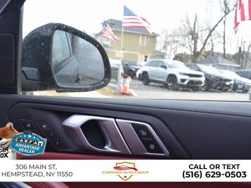 Used 2022 BMW X6 xDrive40i w/ Executive Package image 22