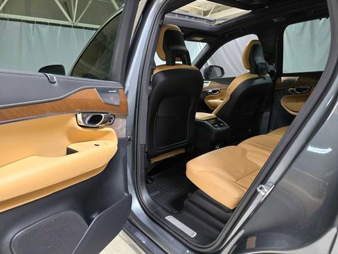 Used 2018 Volvo XC90 T6 Inscription w/ Convenience Package image 21
