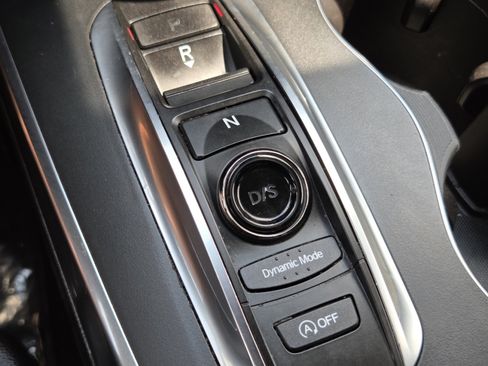 Used 2019 Acura MDX w/ Technology & Entertainment AWD/4WD image 35