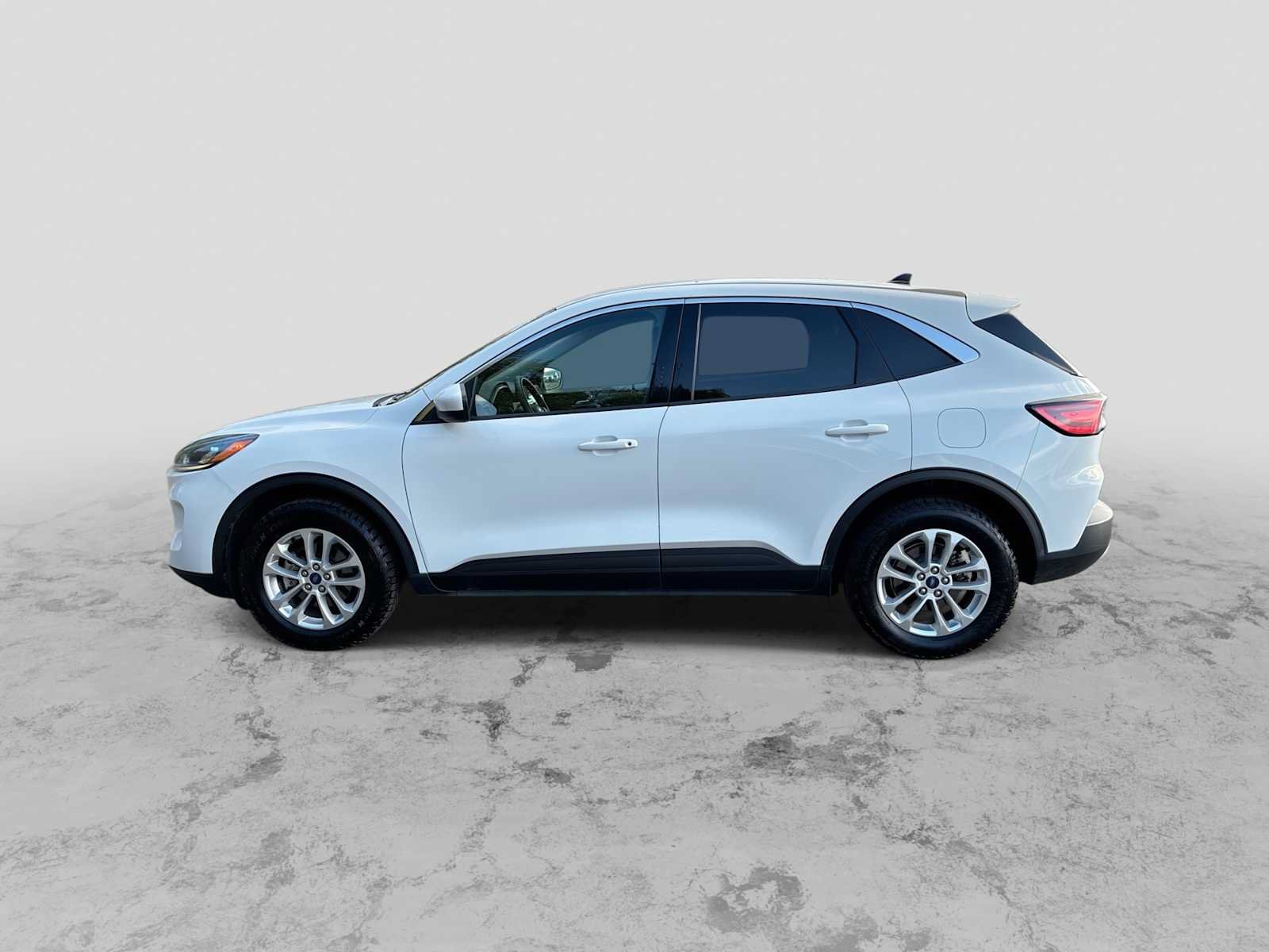Used 2020 Ford Escape SE AWD/4WD image 5