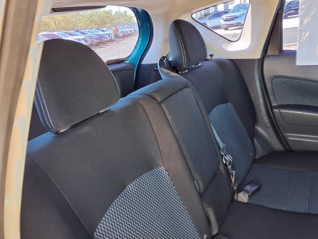 Used 2015 Nissan Versa Note SV w/ SV Convenience Package FWD image 21