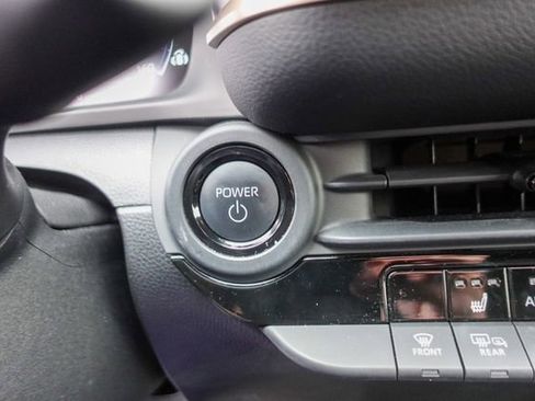 Certified 2023 Toyota Crown XLE image 20