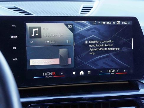 Certified 2025 BMW X2 xDrive28i image 24