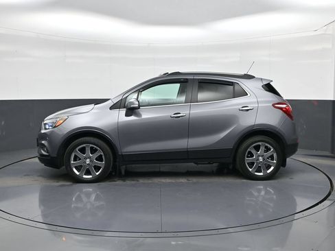 Used 2019 Buick Encore Essence w/ Experience Buick Package AWD/4WD image 4