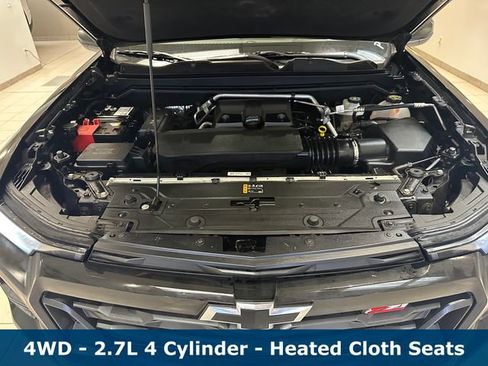 Used 2024 Chevrolet Colorado Z71 image 23