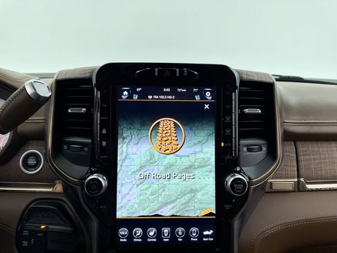 Used 2021 RAM 2500 Limited image 26