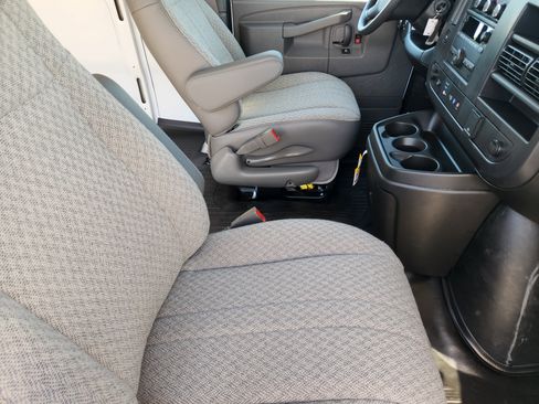 New 2025 Chevrolet Express 2500 w/ Driver Convenience Package image 11
