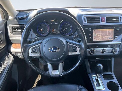 Used 2016 Subaru Outback 2.5i Limited image 5