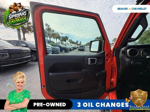 Used 2020 Jeep Wrangler Sport AWD/4WD image 33