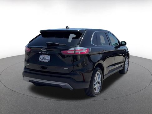 Used 2024 Ford Edge SEL AWD/4WD image 14
