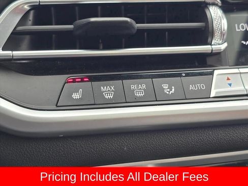 Used 2022 BMW X5 xDrive40i w/ Premium Package AWD/4WD image 21