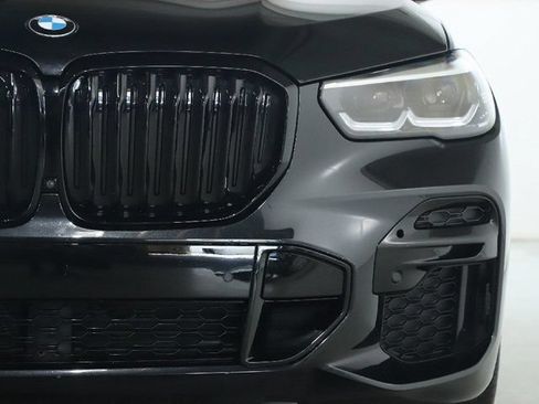 Used 2023 BMW X5 xDrive40i w/ M Sport Package AWD/4WD image 9