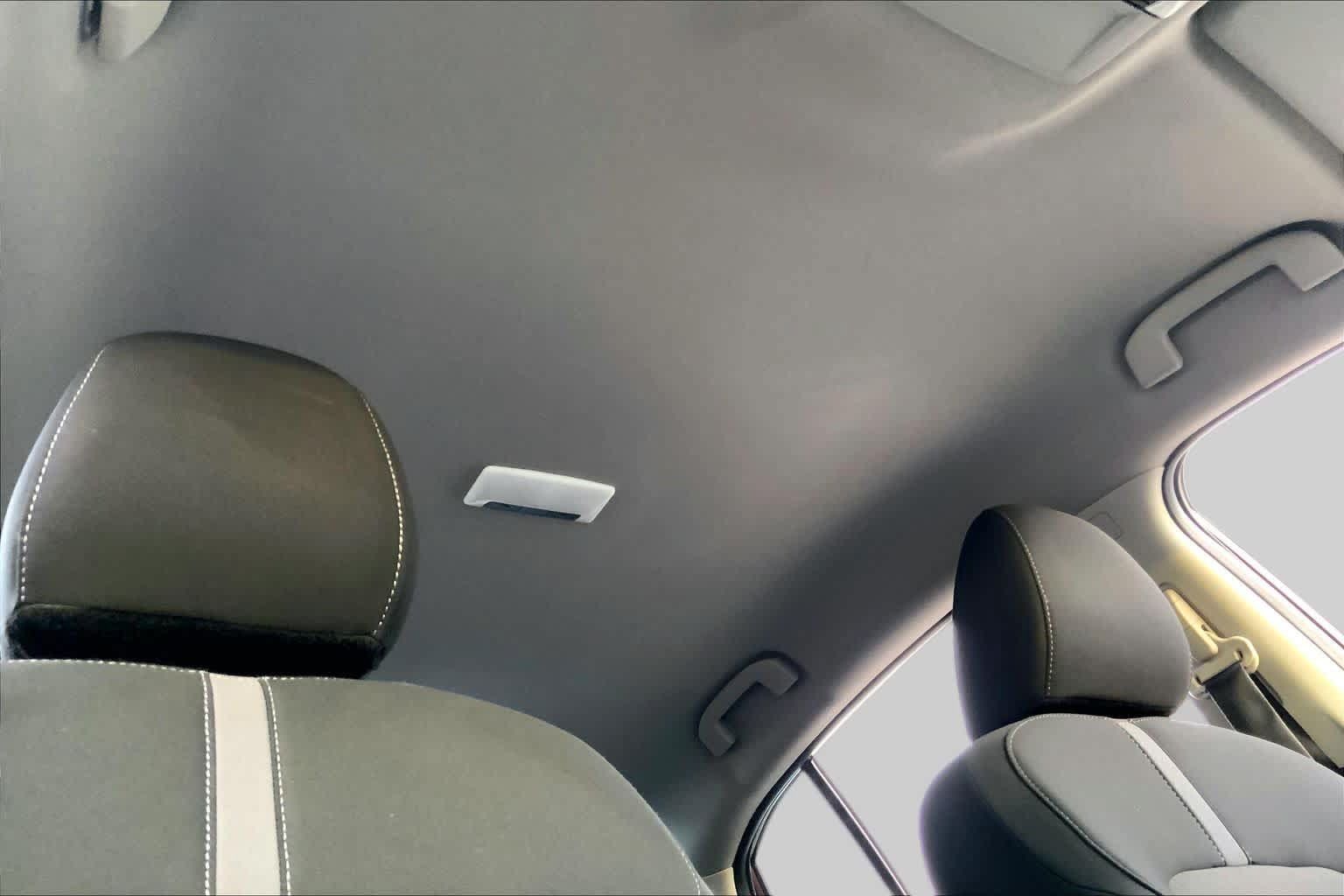 Used 2023 Nissan Sentra SV w/ All-Weather Package FWD image 14