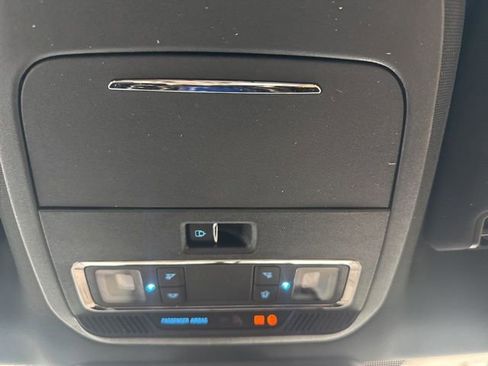 Used 2024 Ford F250 Lariat w/ Chrome Package image 60