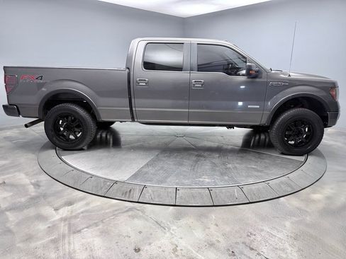 Used 2013 Ford F150 FX4 w/ Mid Equipment Group AWD/4WD image 4