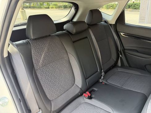 Certified 2025 Kia Seltos S AWD/4WD image 25