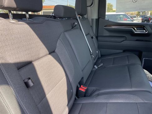 New 2026 GMC Sierra 1500 Elevation image 27