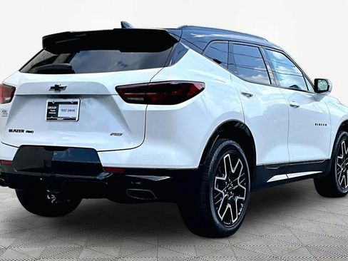 Used 2023 Chevrolet Blazer RS w/ Enhanced Convenience Package AWD/4WD image 13