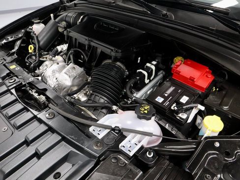 Used 2024 Dodge Hornet GT image 16