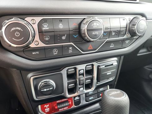 New 2026 Jeep Gladiator Mojave AWD/4WD image 24