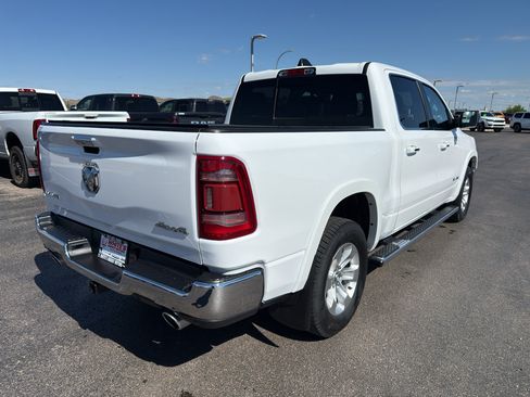 Used 2022 RAM 1500 Laramie AWD/4WD image 5