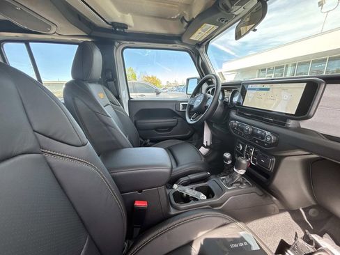 New 2026 Jeep Gladiator Sport image 14