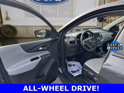 Used 2022 Chevrolet Equinox LS image 14