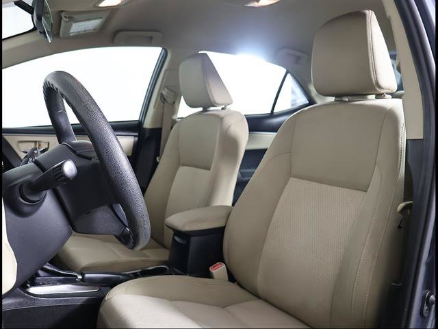 Used 2015 Toyota Corolla LE FWD image 7