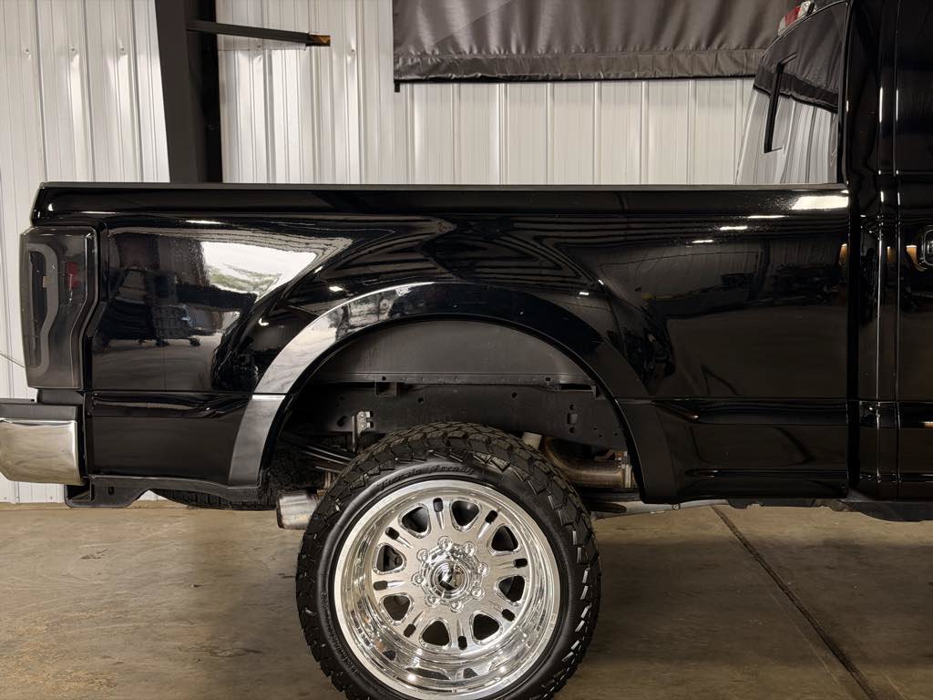 Used 2017 Ford F250 Lariat w/ Chrome Package AWD/4WD image 37