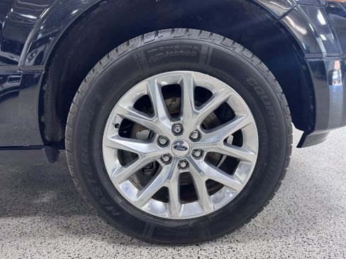Used 2017 Ford Expedition Limited w/ Equipment Group 301A AWD/4WD image 13