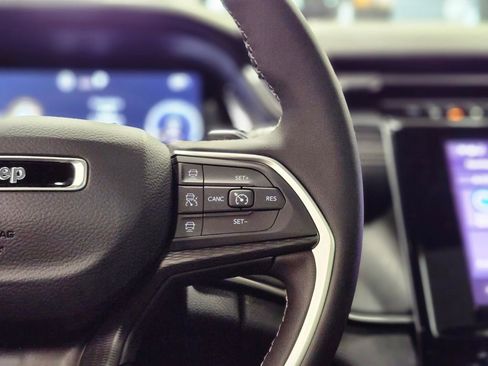 New 2025 Jeep Grand Cherokee L Altitude image 28