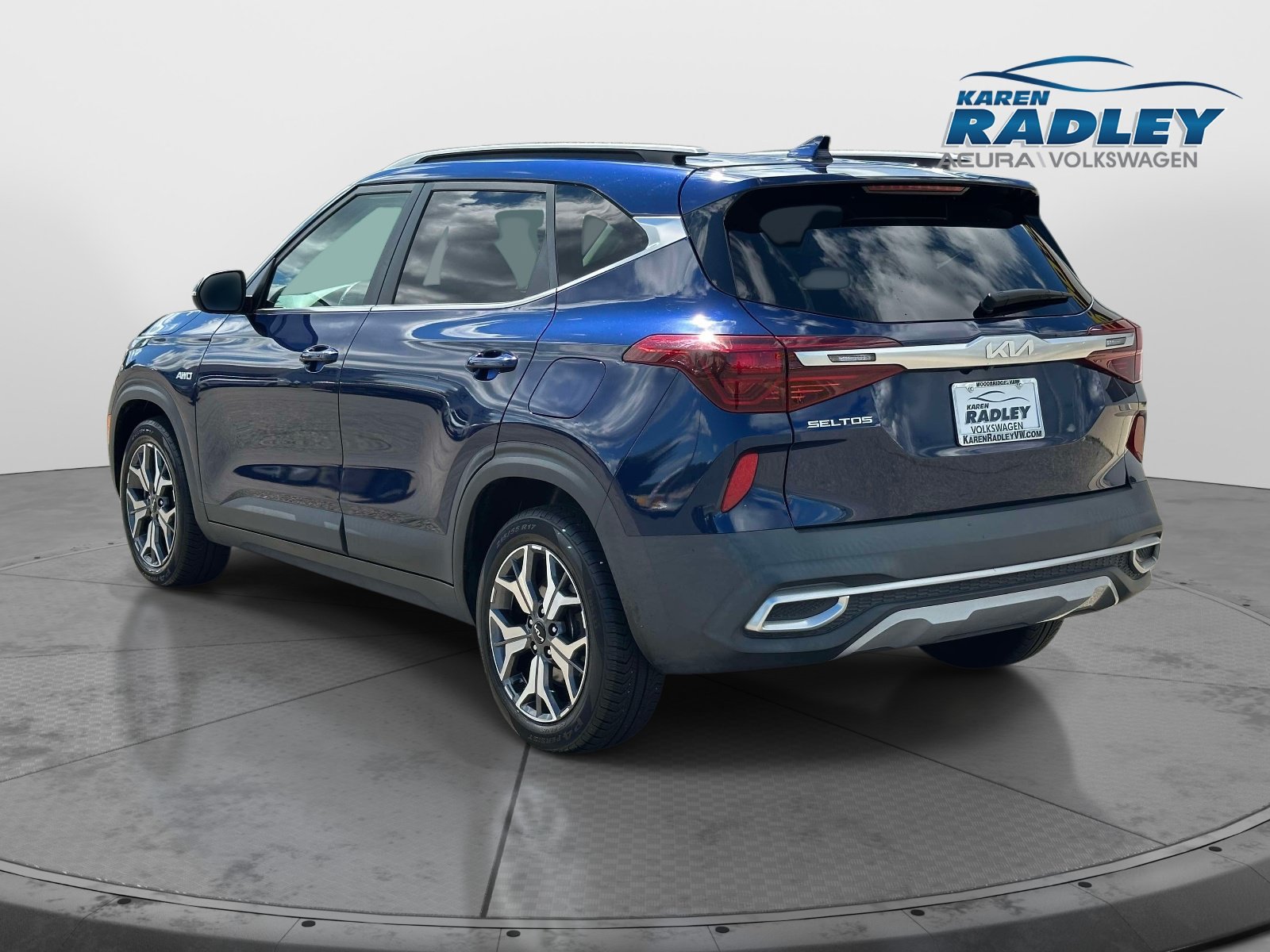 Used 2022 Kia Seltos EX AWD/4WD image 4