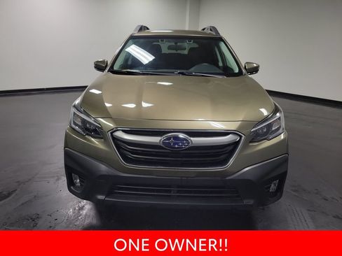 Used 2020 Subaru Outback Premium AWD/4WD image 3
